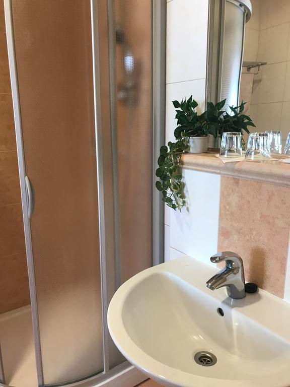 Hotel Bohemia Jicin Bagian luar foto