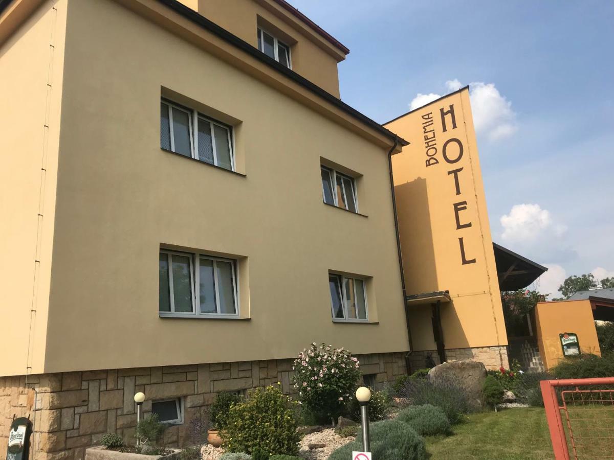 Hotel Bohemia Jicin Bagian luar foto
