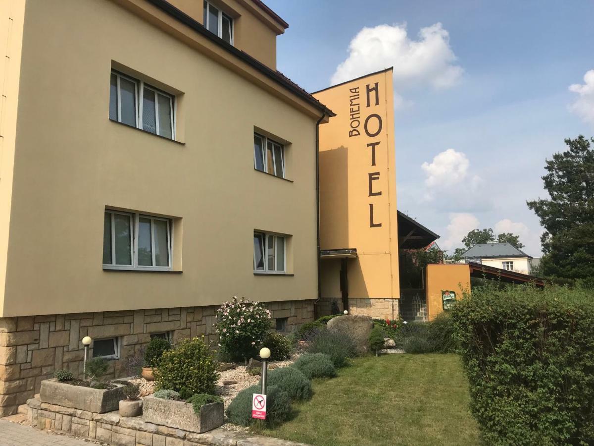 Hotel Bohemia Jicin Bagian luar foto