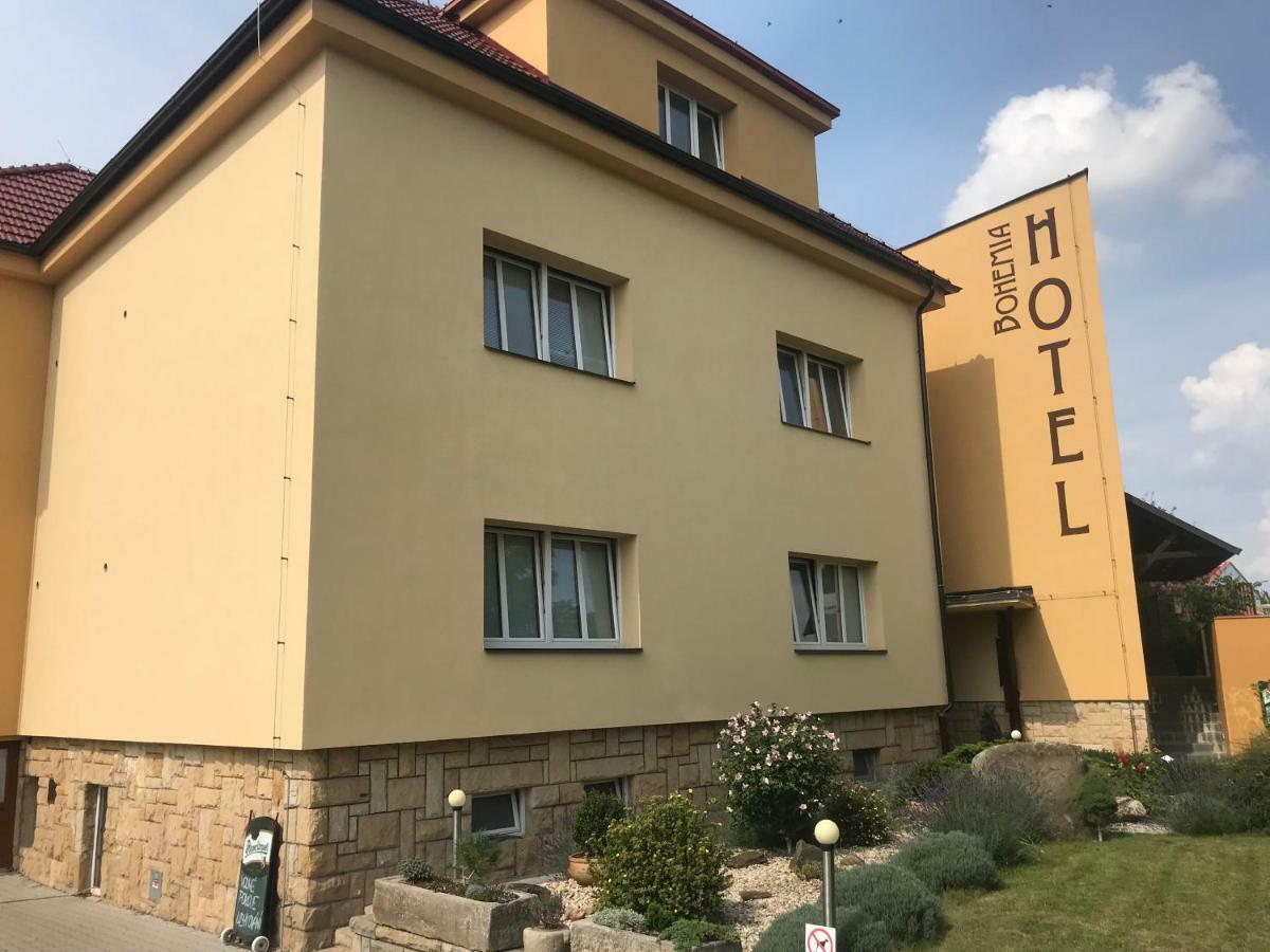 Hotel Bohemia Jicin Bagian luar foto